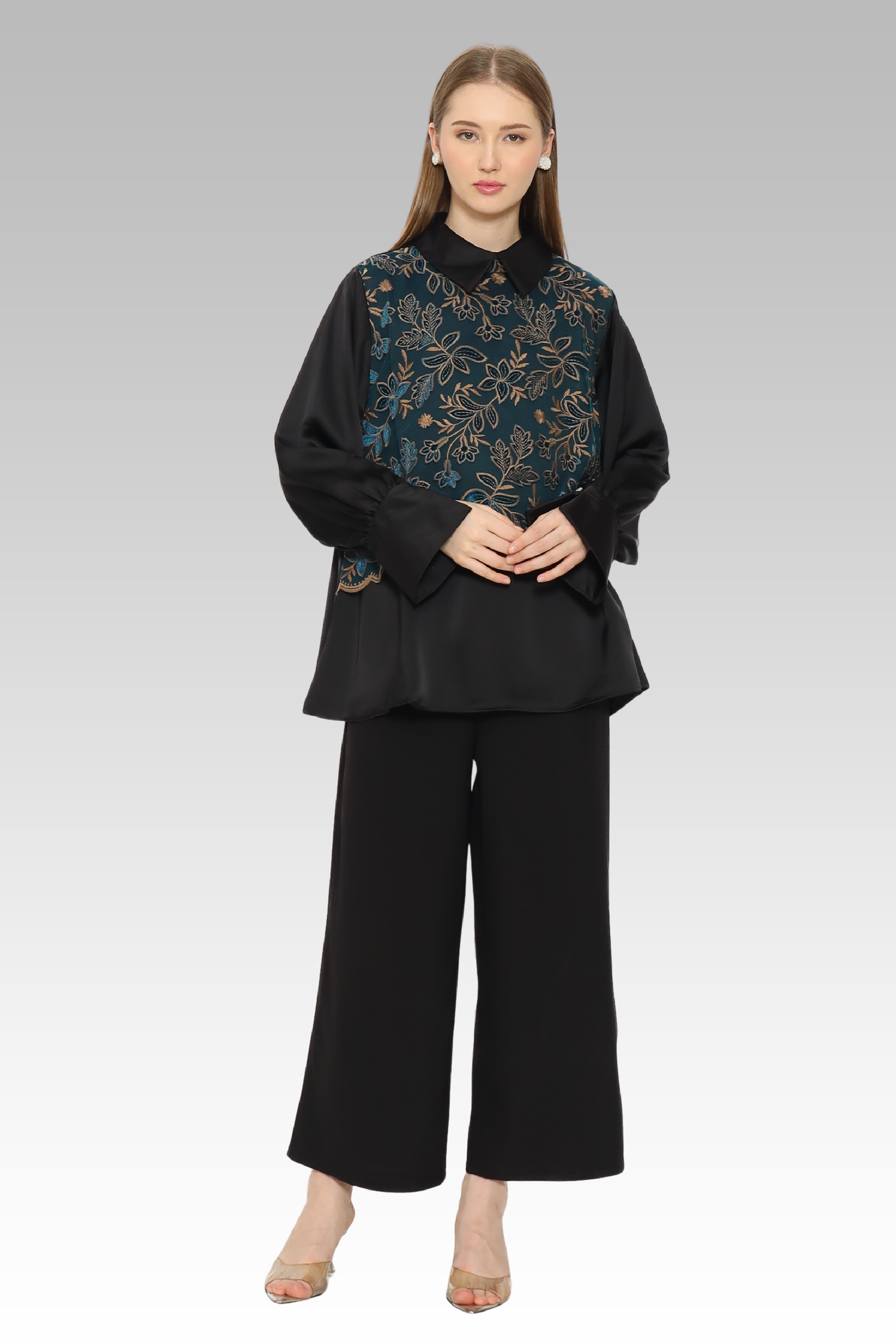 ME / Rajut Silk Top