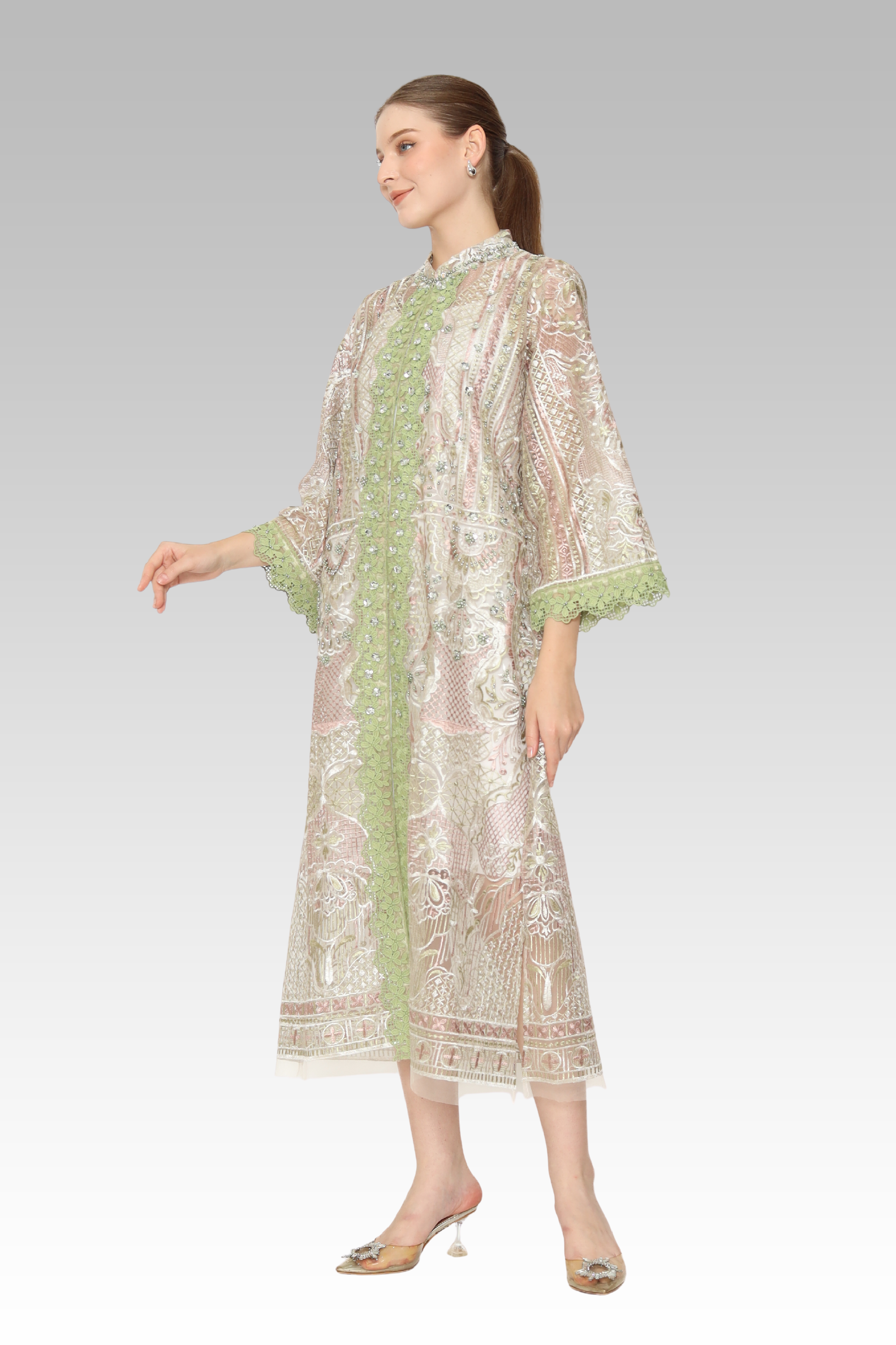 FM / Amoura Lace Outer