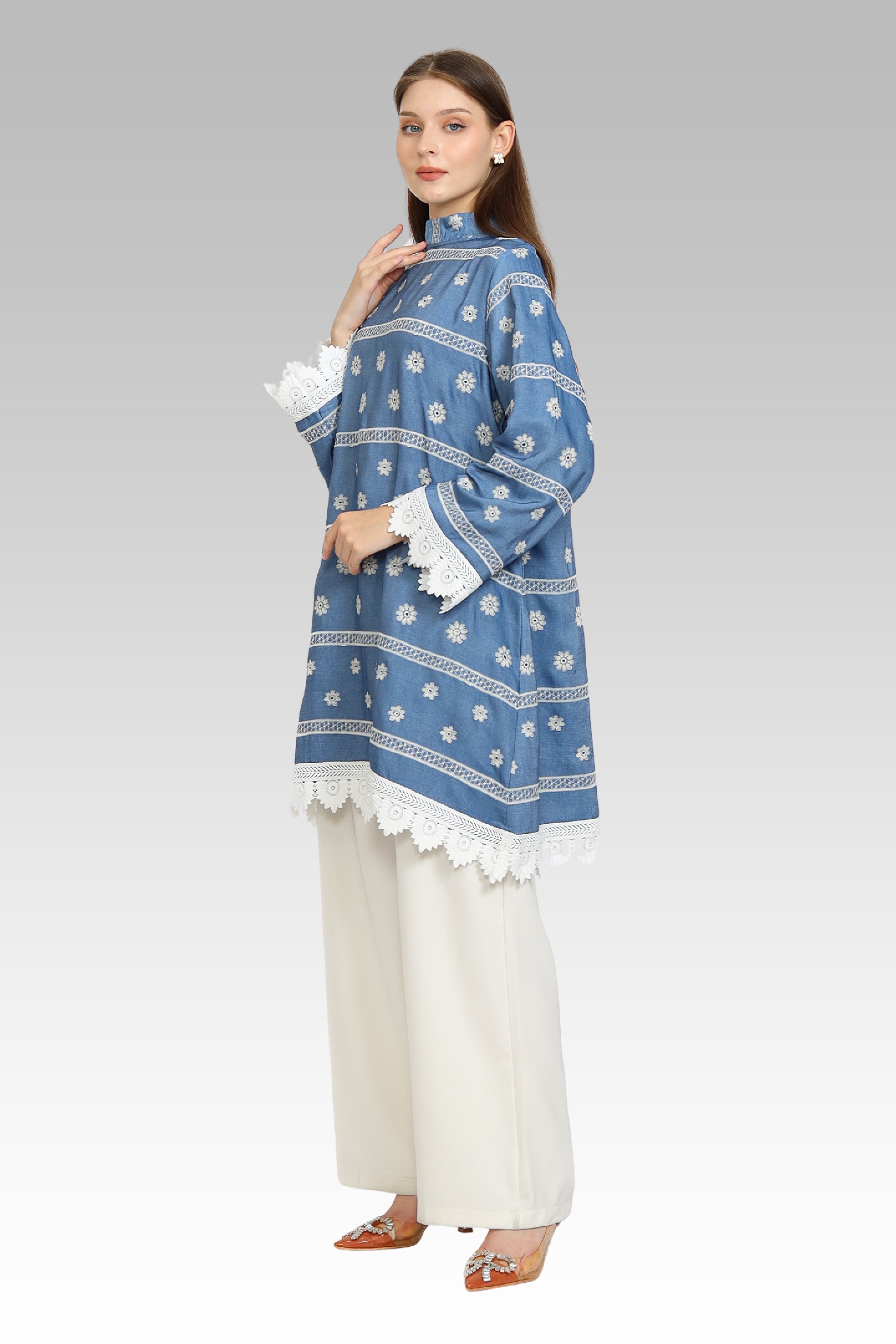 ME / Nierra Tunic