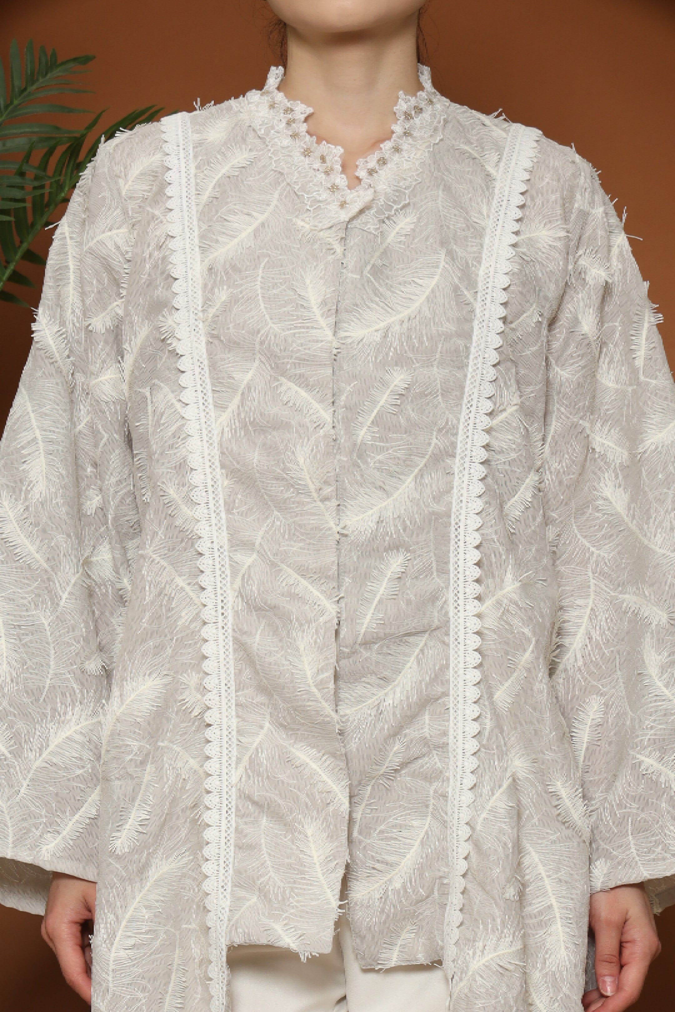 #color pearl gray