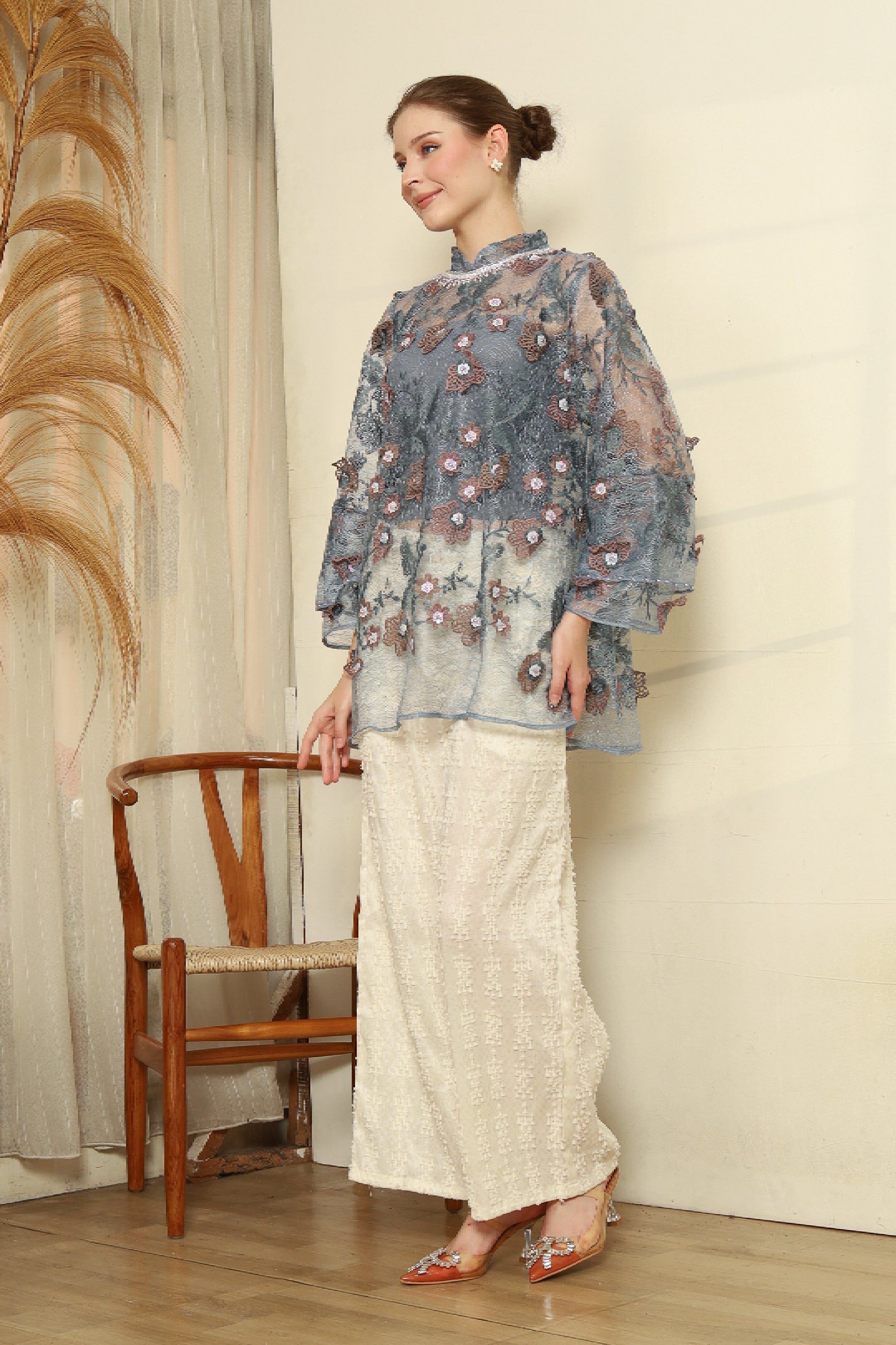 AT / Adelia Top