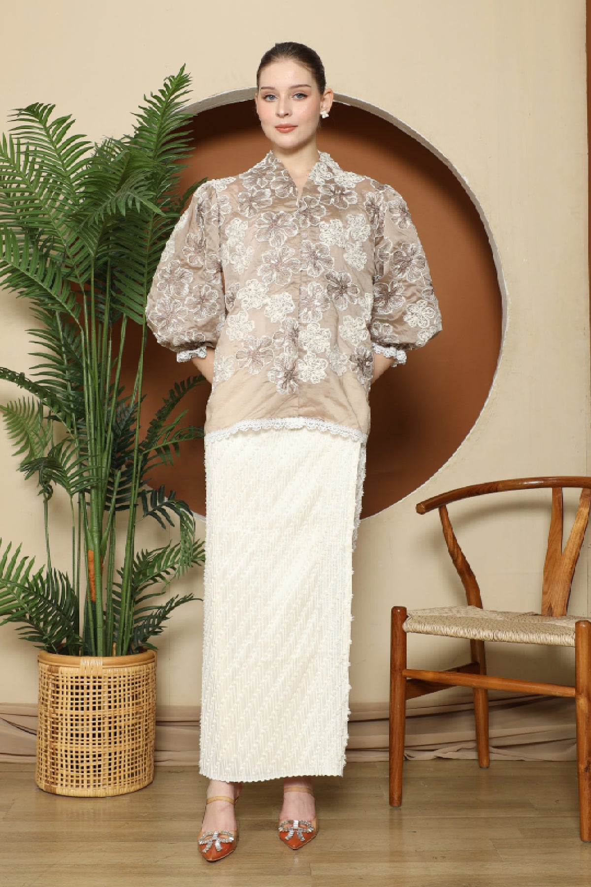 AT / Lunnaira Top