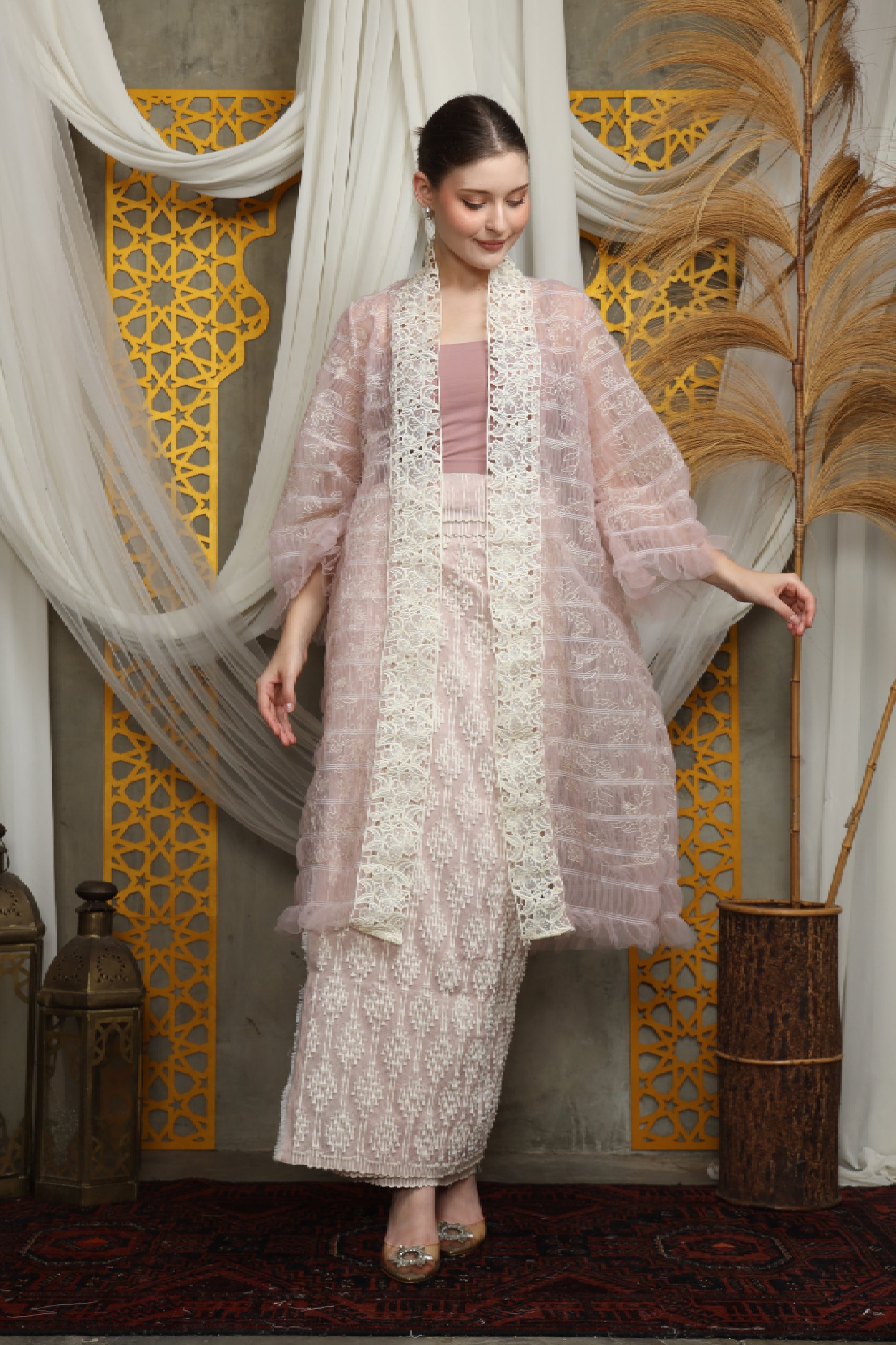 AT / Viorra Outer