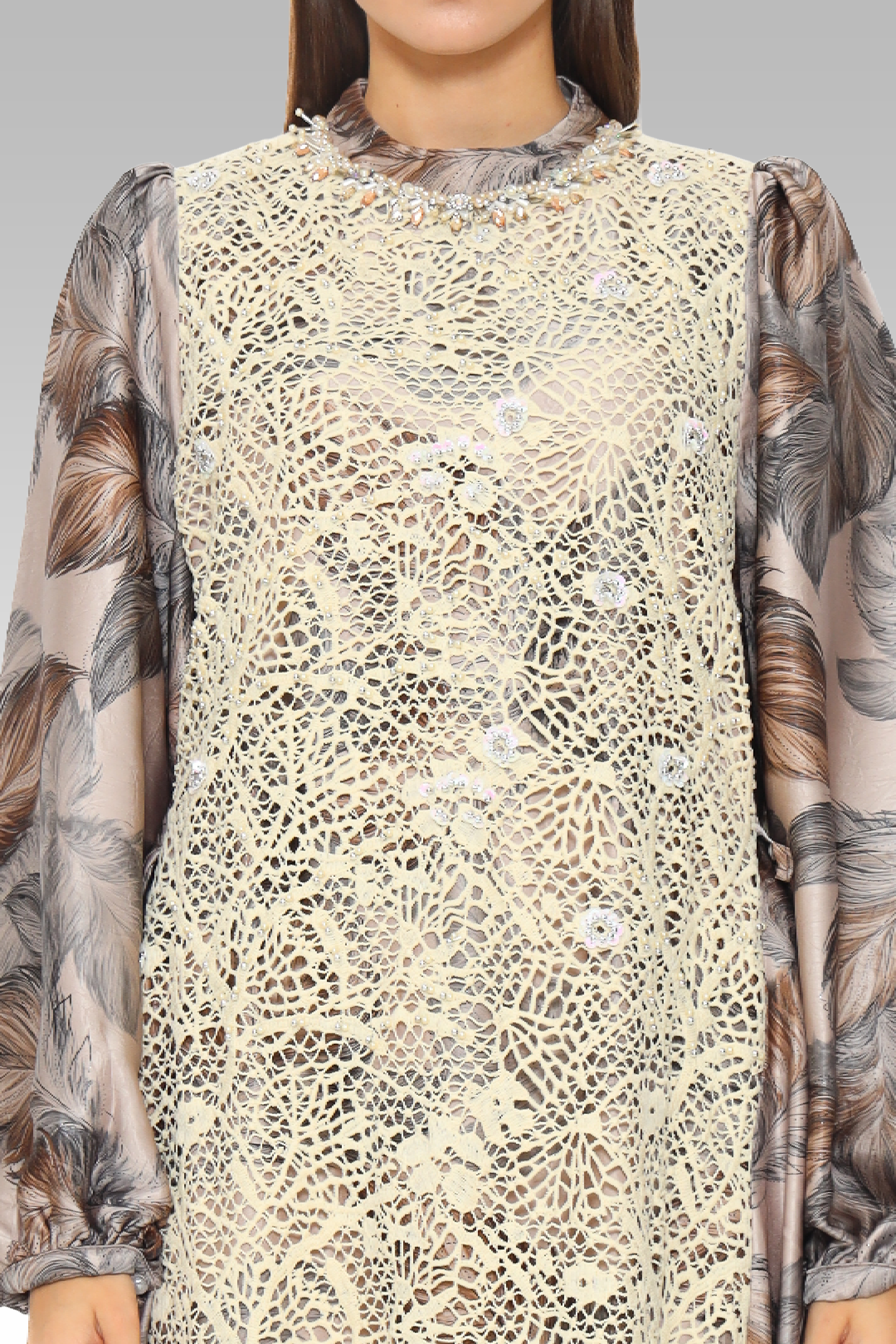 #color_taupe