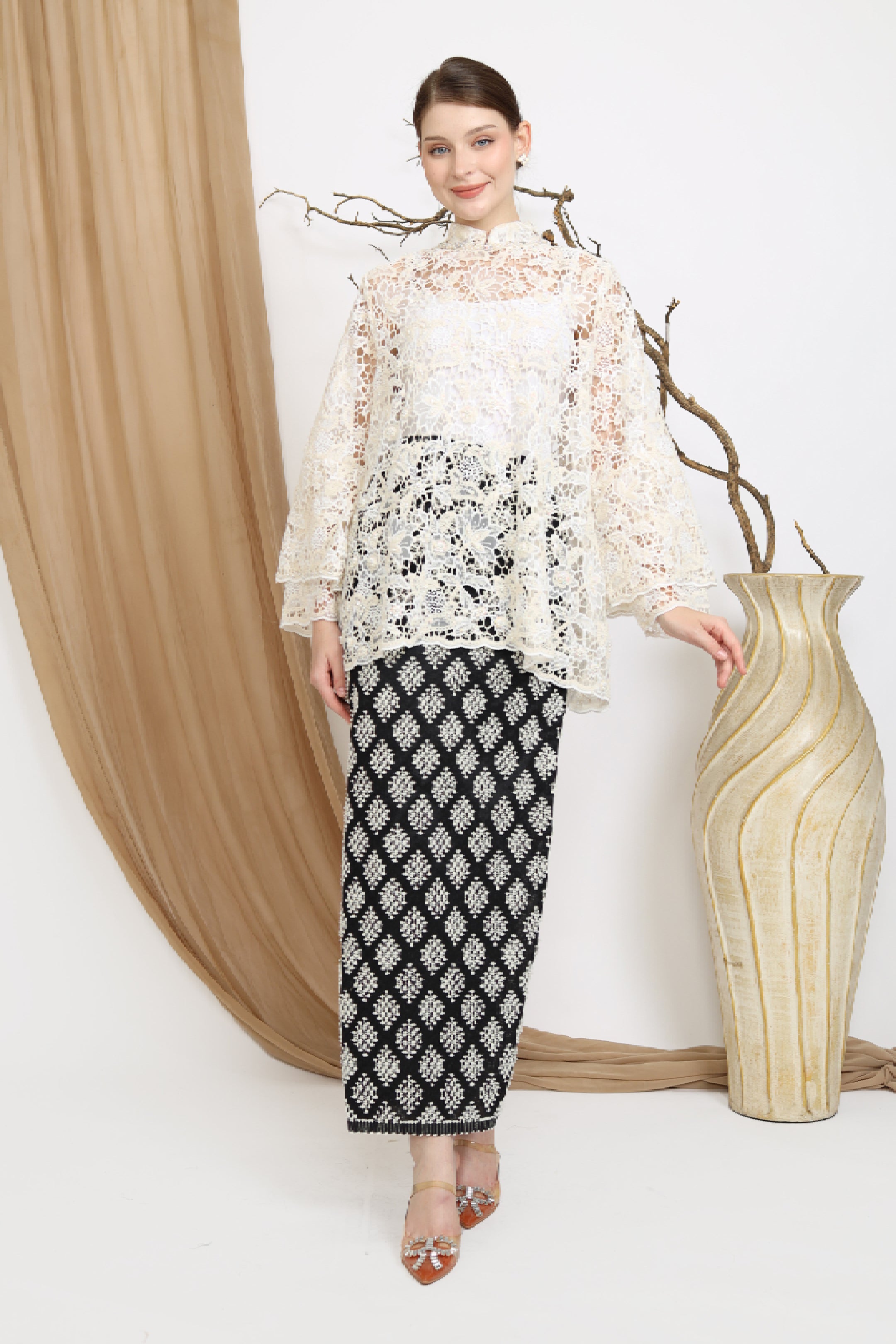 AT / Adelia Top