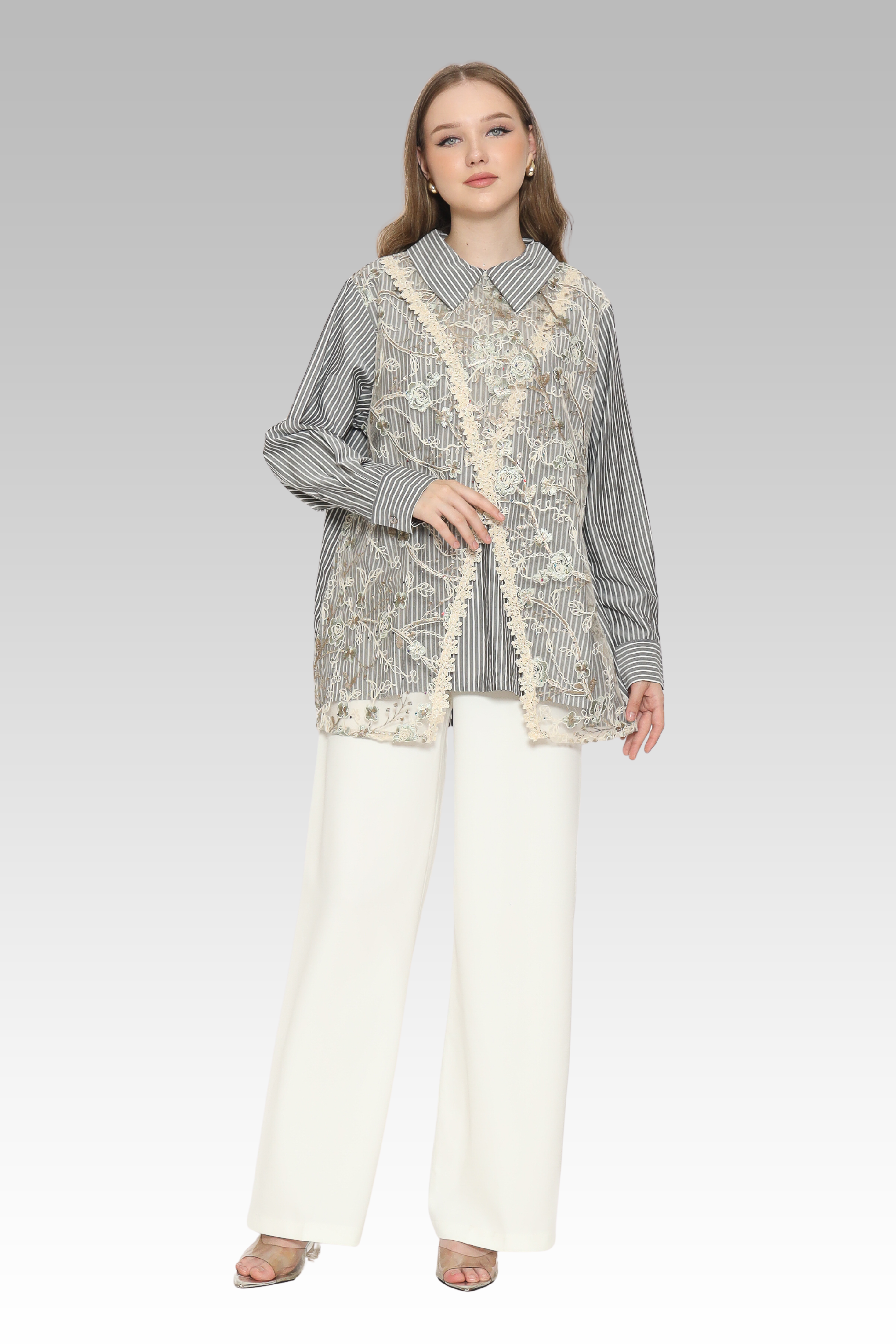 ME / Tulle Renda Top