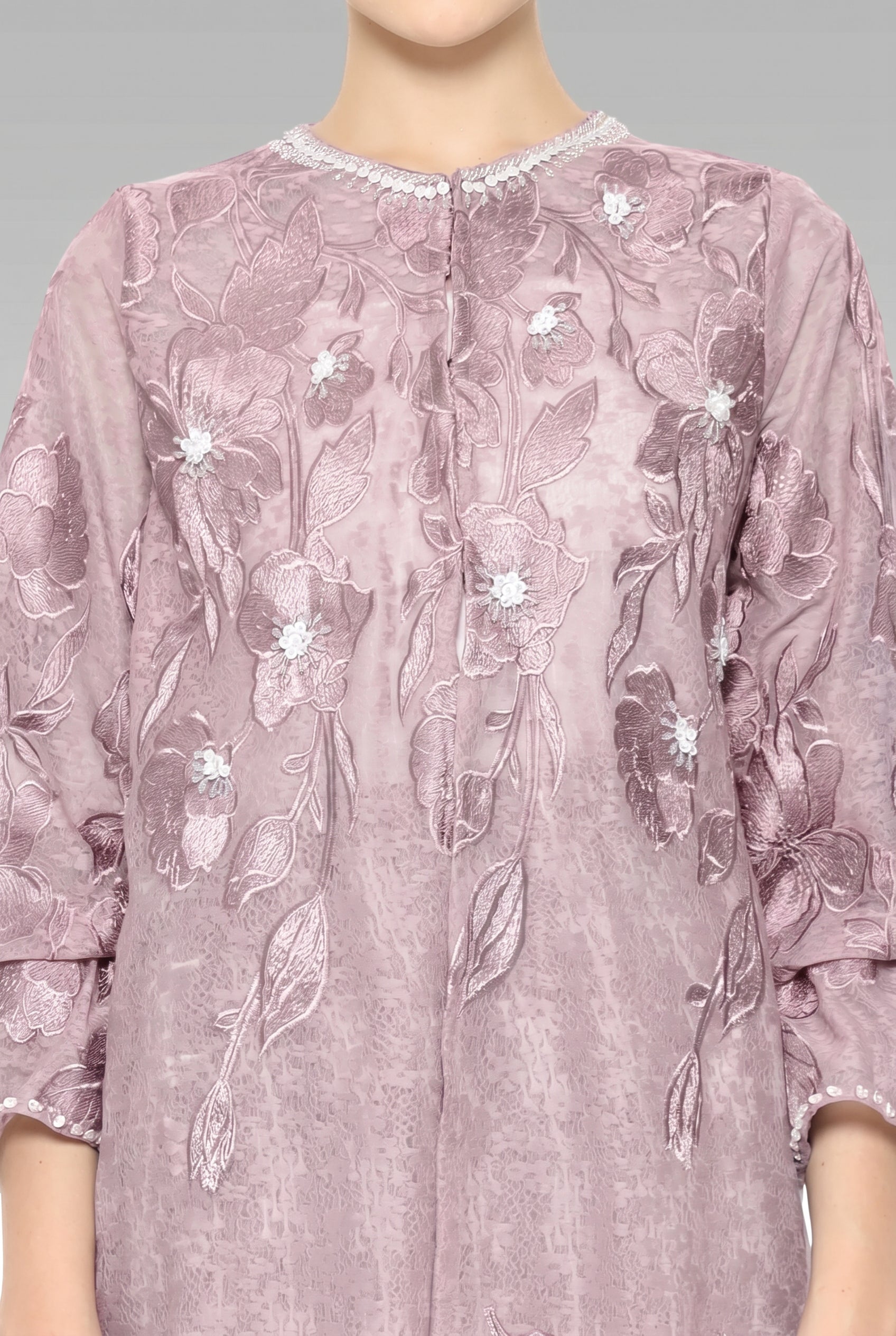 #color dusty lilac