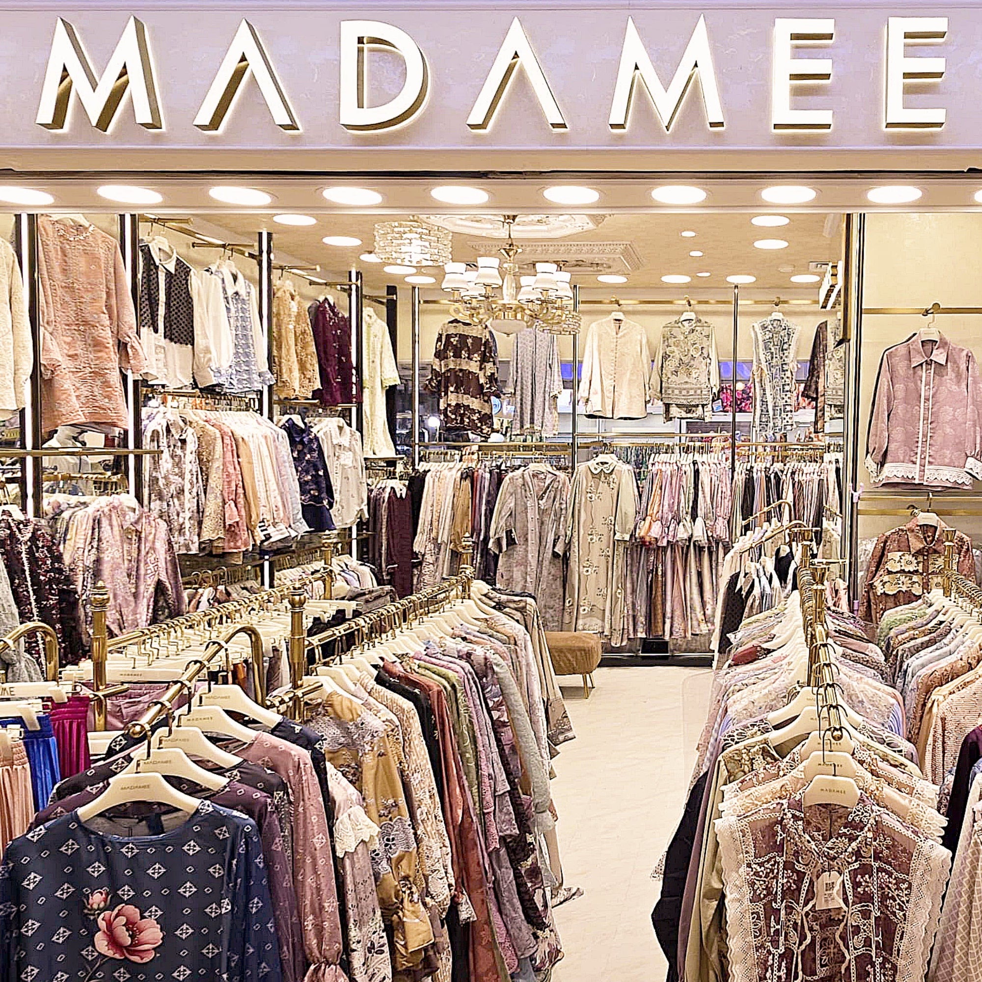 please visit Madamee flagship store